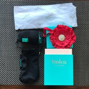 Tieks accessories & packaging